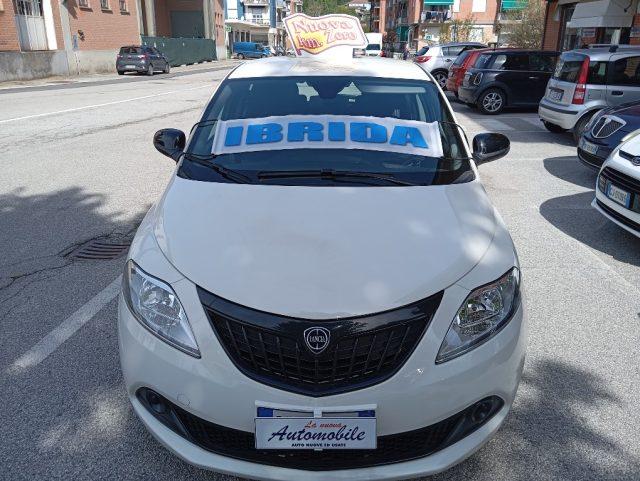 LANCIA Ypsilon 1.0 FireFly 5 porte S&S Hybrid Silver