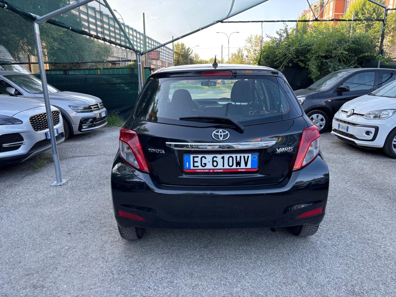 Toyota Yaris 1.0 5 porte Lounge OK NEOPATENTATI