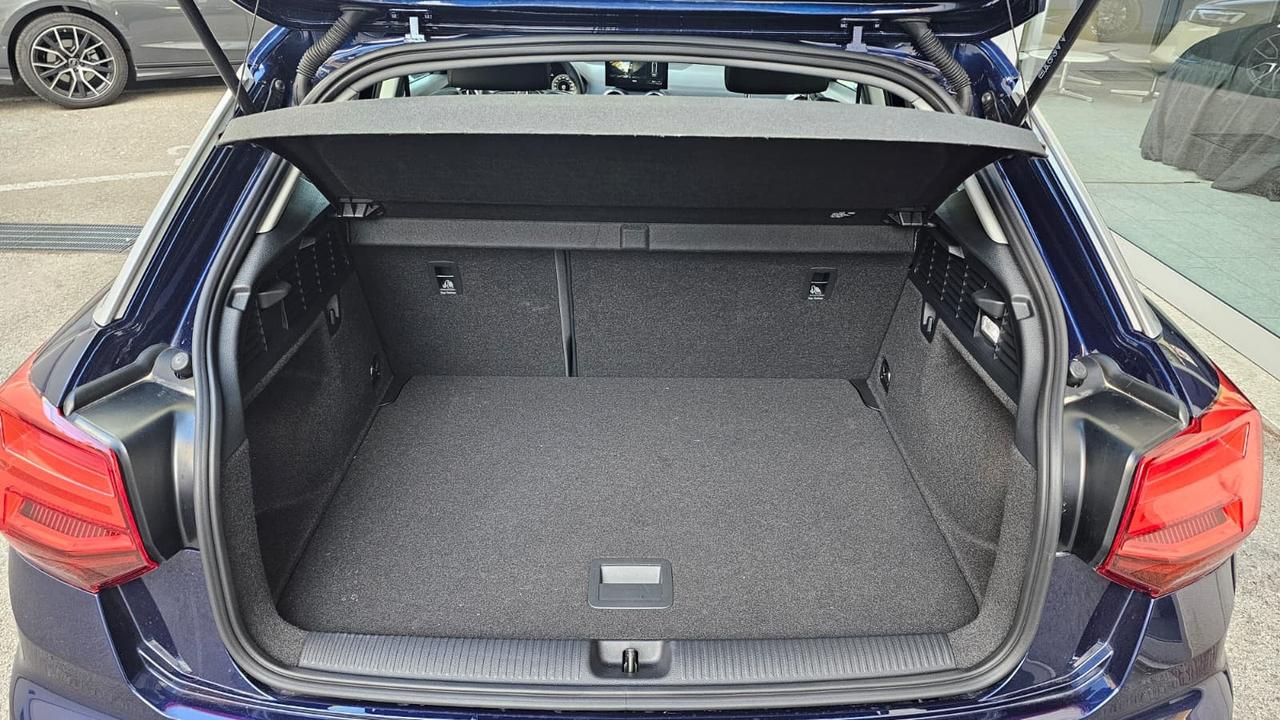 Audi Audi Q2 Business Advanced 35 TDI 110(150) kW(CV) S tronic