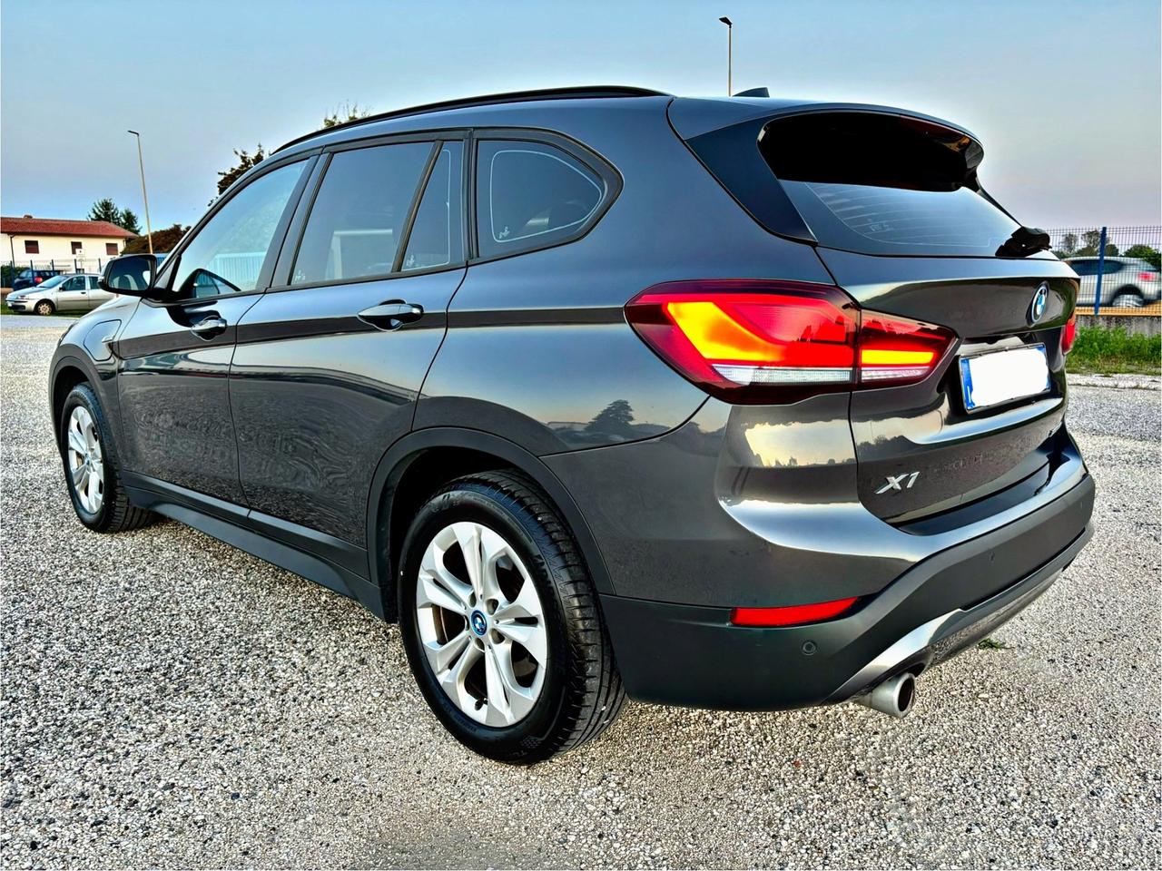 Bmw X1 xDrive25e Sport HYBRID 2022 FULL