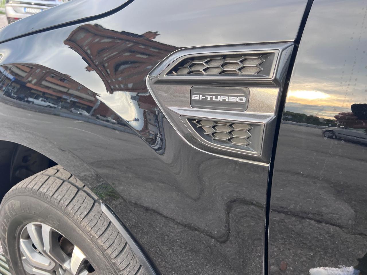 Ford Ranger 2.0 TDCi aut. 213CV DC Wildtrak 5 posti Restyling