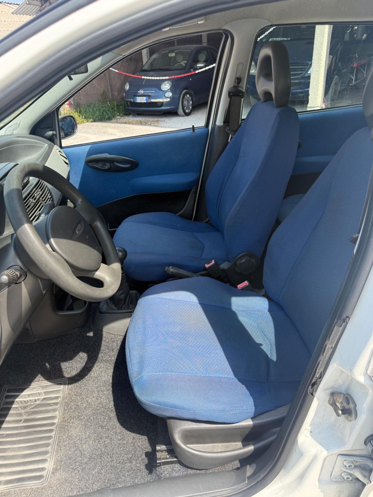 Fiat Punto 5porte 1.2 Benzina Neopatentati UNIPROPRIETÀ