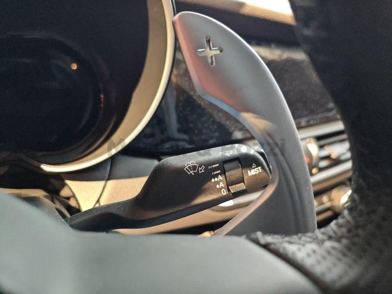 Alfa Romeo Giulia Giulia 2.2 Turbodiesel 210 CV AT8 AWD Q4 Veloce