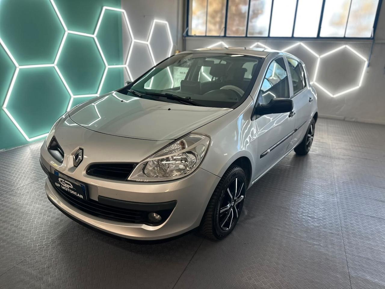 Renault Clio Storia 1.2 5 porte Confort