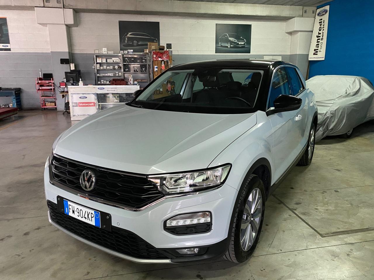 Volkswagen T-Roc VOLKSWAGEN T-Roc (2017) T-Roc 1.6 TDI SCR Advanced BlueMotion Technology (85