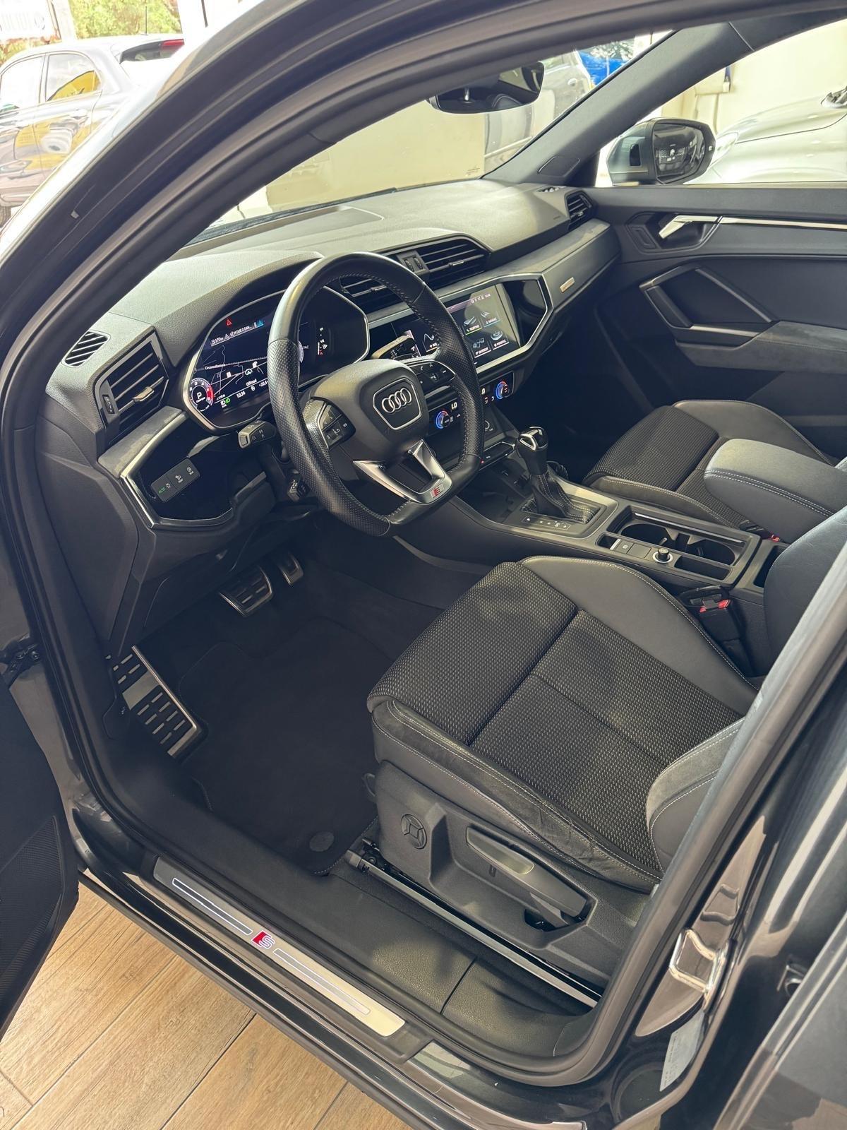 Audi Q3 35 TDI S tronic line edition