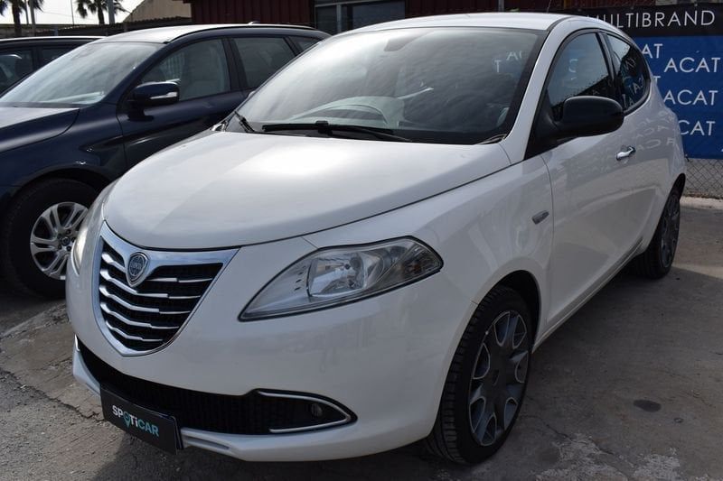 Lancia Ypsilon 1.3 MJT 16V 95 CV 5 porte S&amp;S Platinum