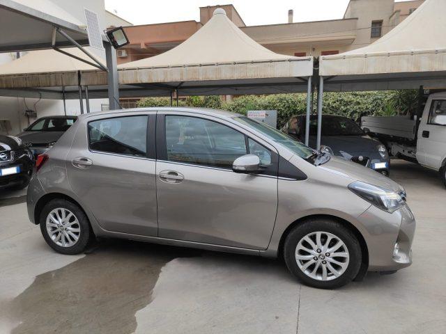 TOYOTA Yaris 1.4 D-4D 5 porte Lounge