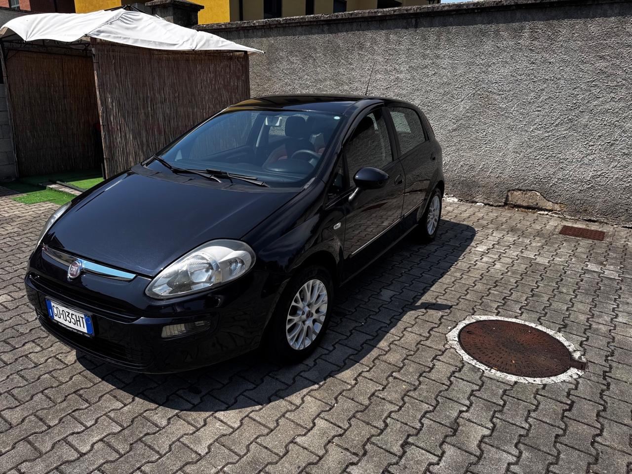 Fiat Punto 1.4 8V 5 porte GPL neopatentati. 96000km