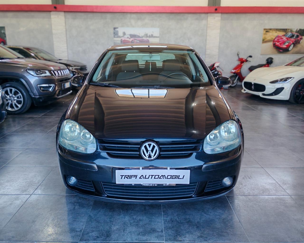 Volkswagen Golf 1.6 FSI 116 cv