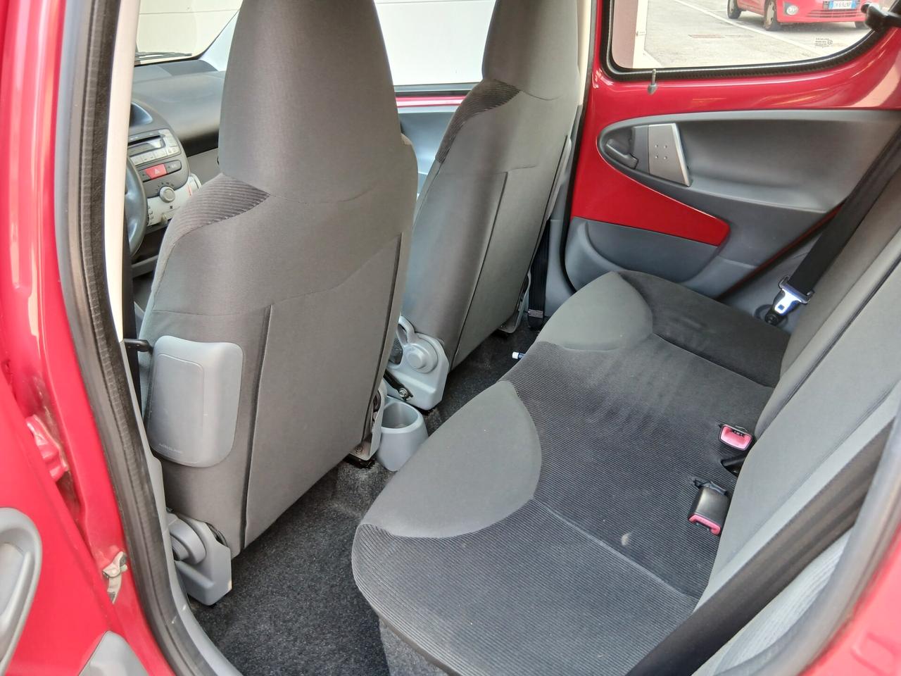 Citroen C1 1.0 5 porte OK per neo patentati