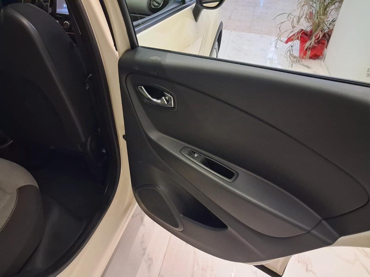 Renault Captur 1.5 dCi 8V 90 CV Start&Stop Energy R-Link