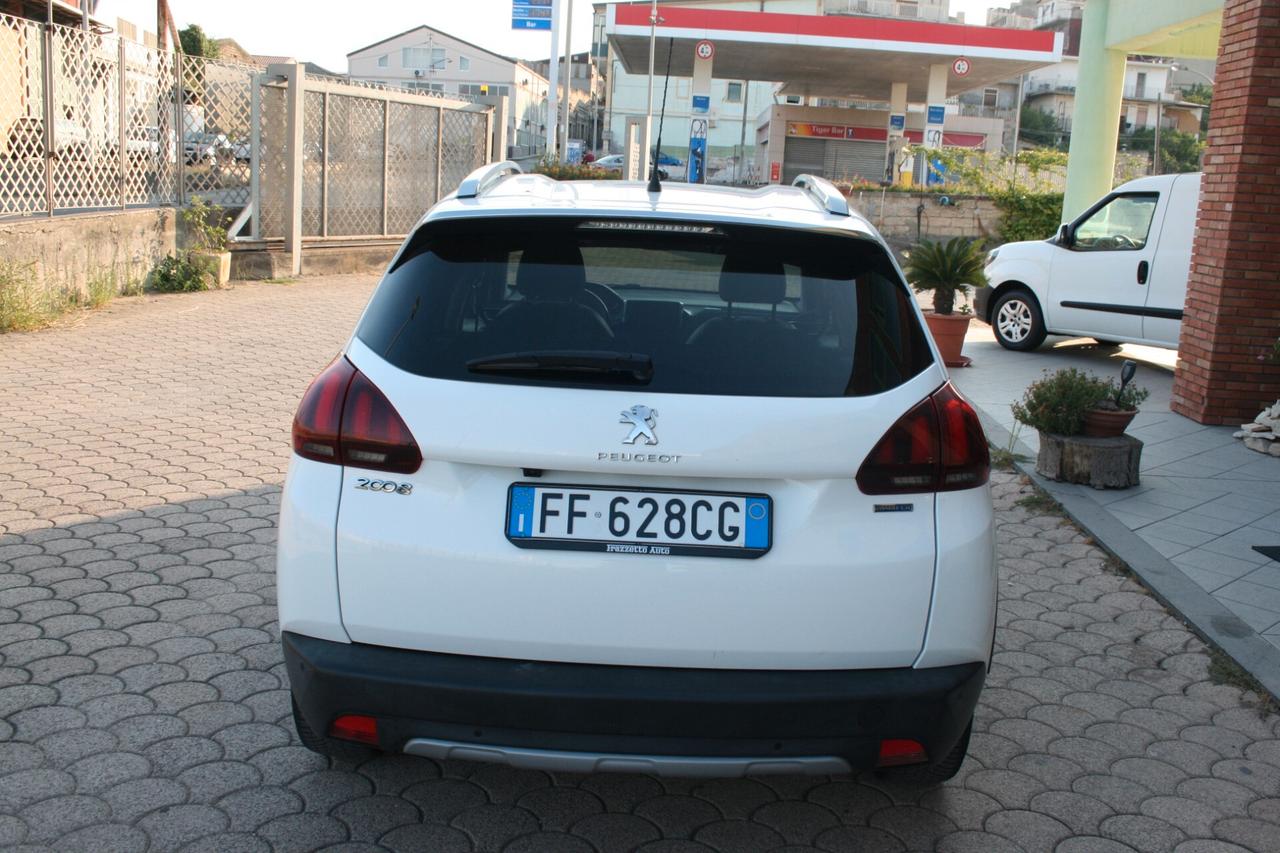 Peugeot 2008 BlueHDi 100 Allure