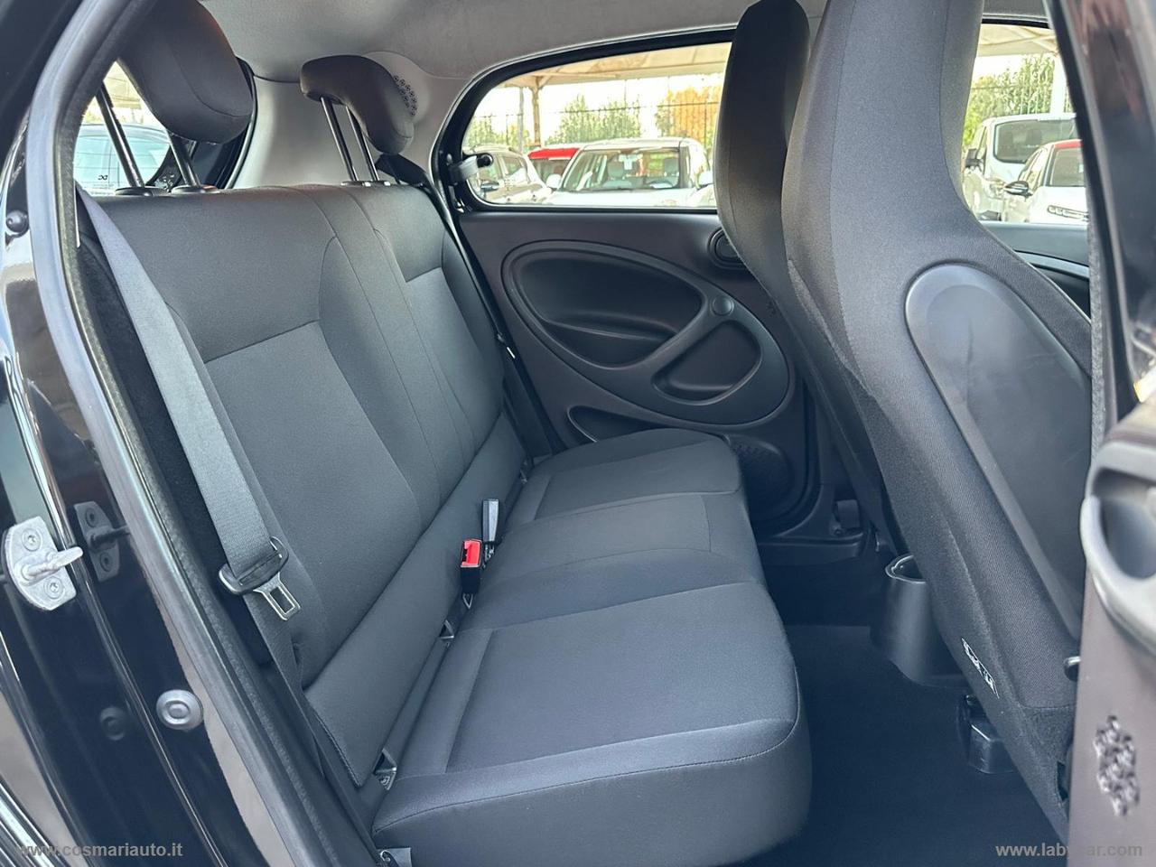 SMART forfour 70 1.0 Youngster