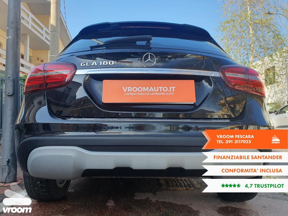 MERCEDES GLA 180 PREMIUM