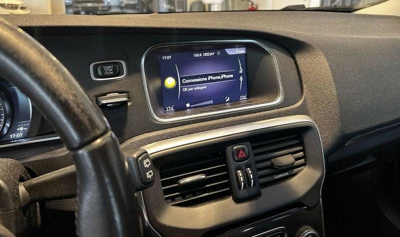Volvo V40 D2 Geartronic Kinetic
