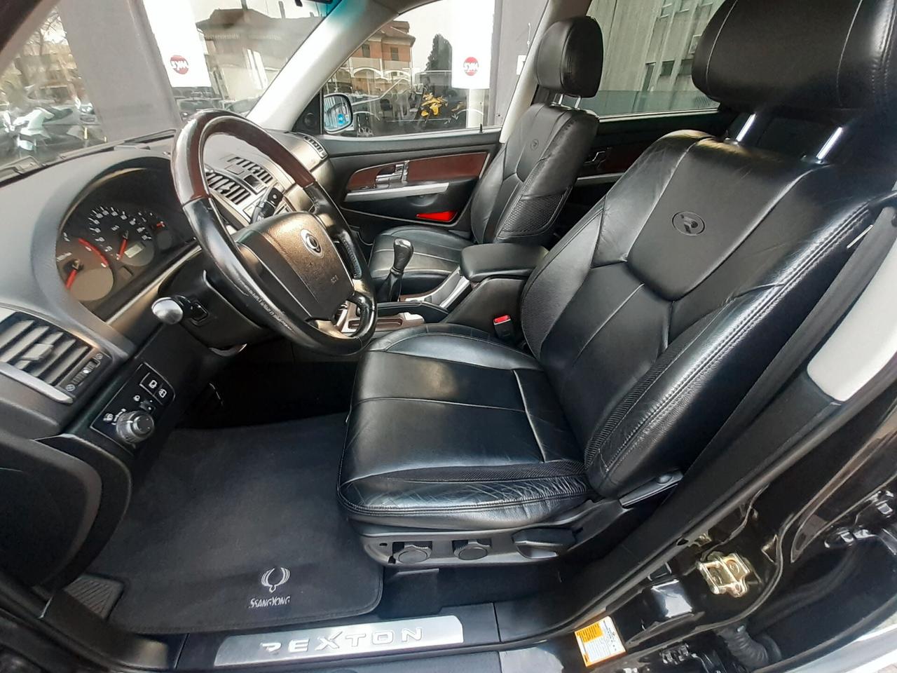 Ssangyong REXTON 2.7 XDi cat Premium
