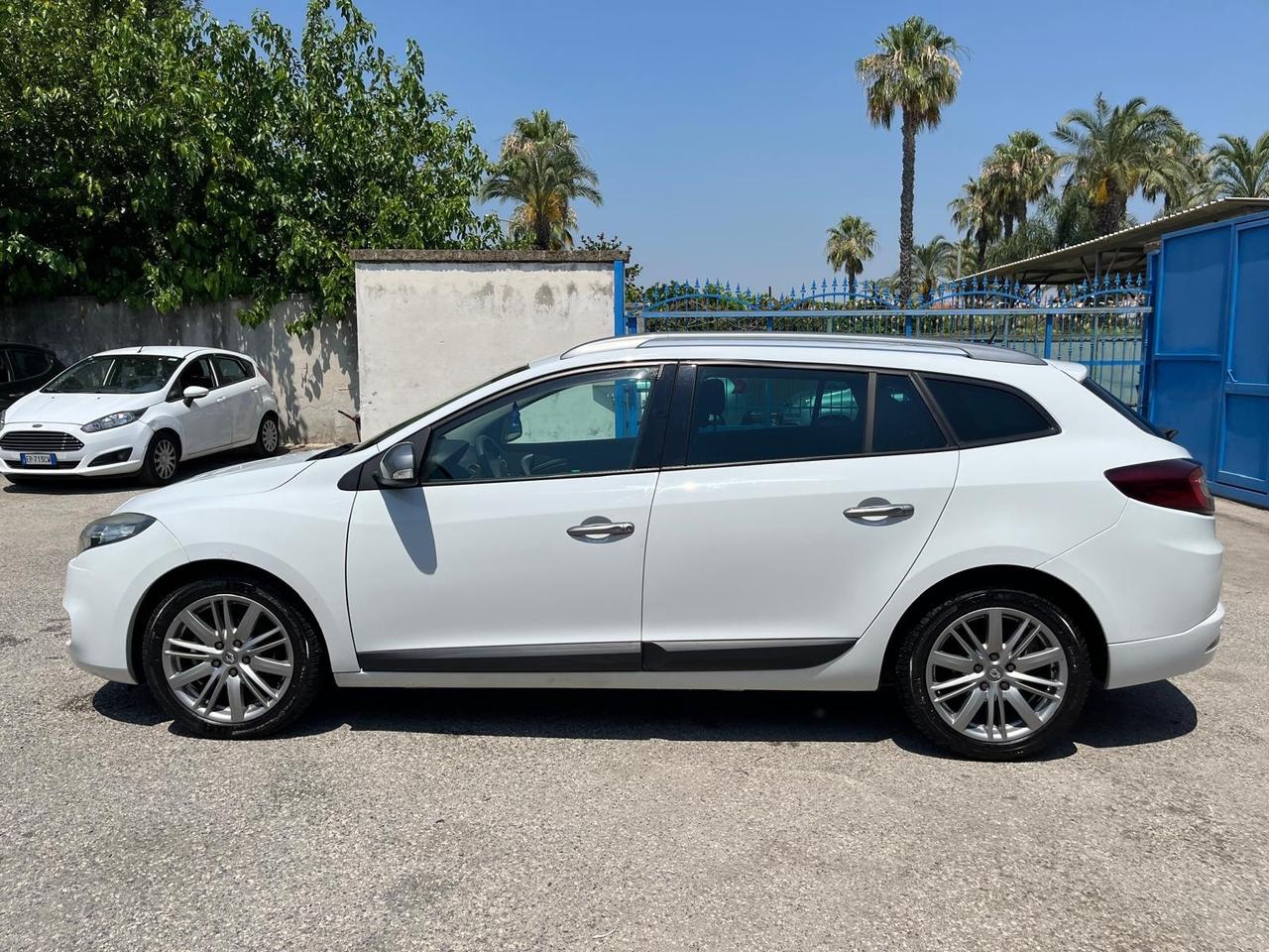 Renault megane sportour “ gtline” 1.5 dci-2012