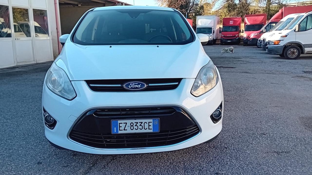 Ford c-max 1.6 tdci titanium/navi-2015