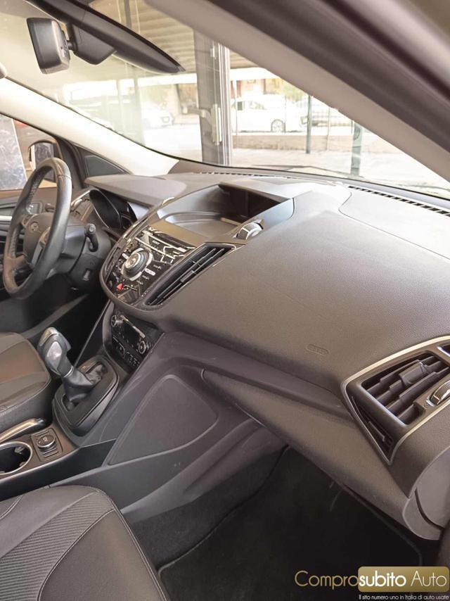 FORD Kuga 2.0 TDCI 120 CV S&S 2WD Titanium