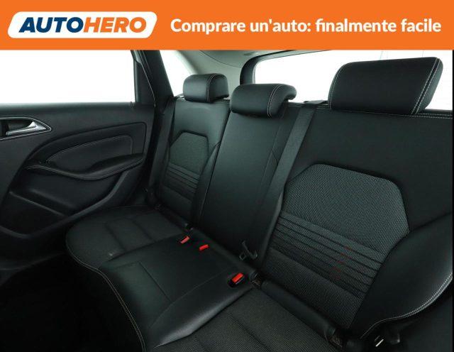 MERCEDES-BENZ B 180 d Sport