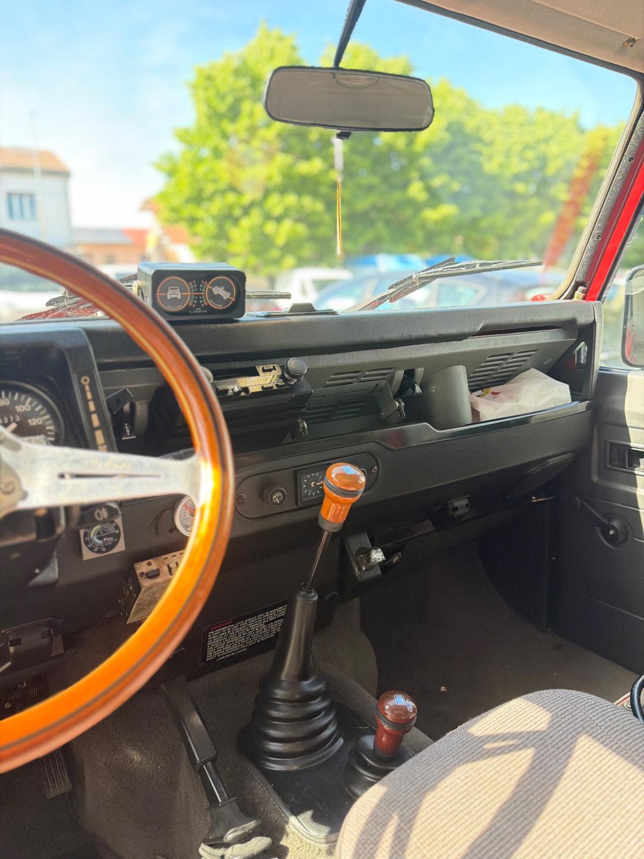 Land Rover Defender 90 turbodiesel Hard-top