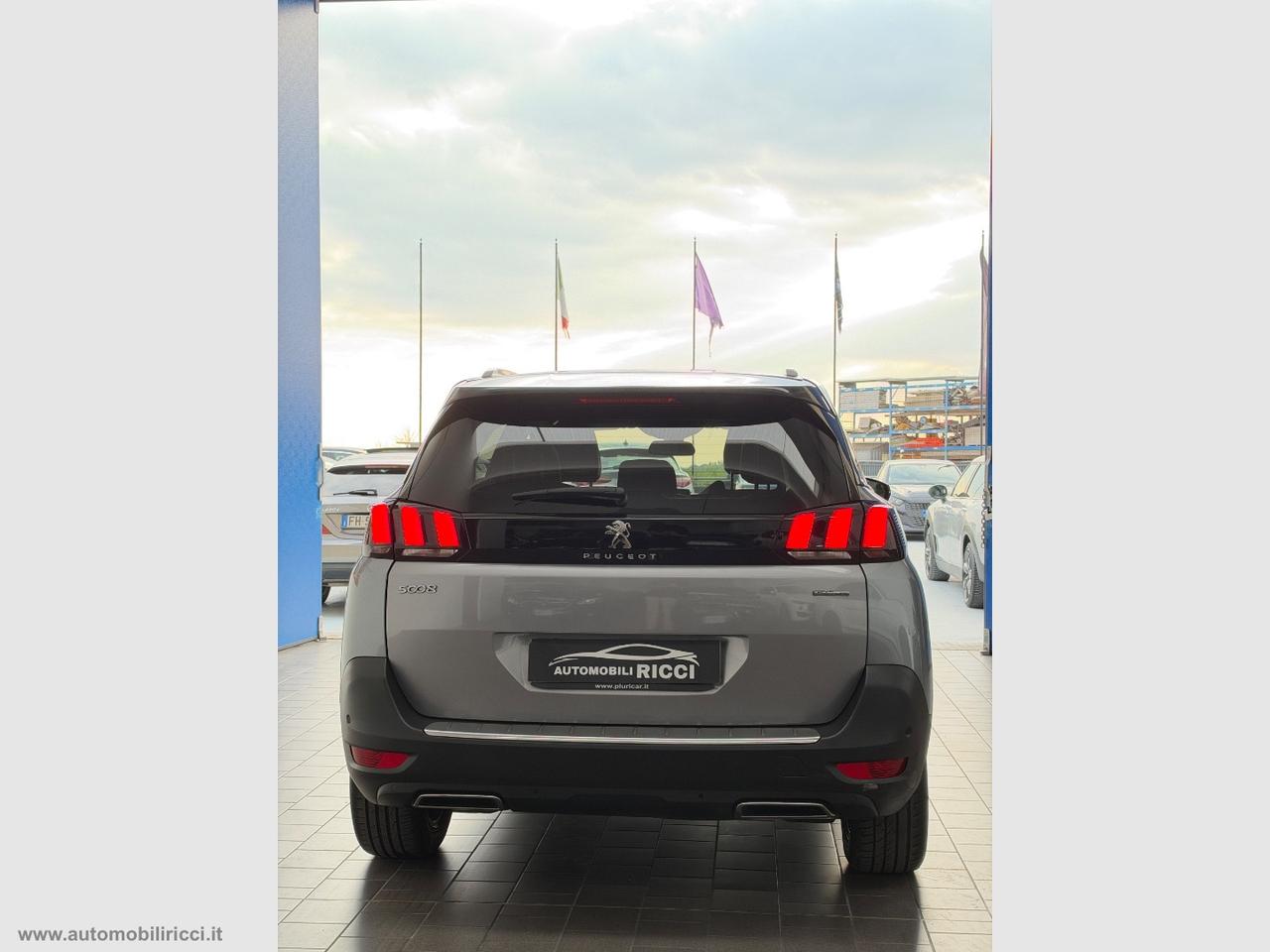 PEUGEOT 5008 BlueHDi 130 S&S EAT8 GT Line 7 POSTI