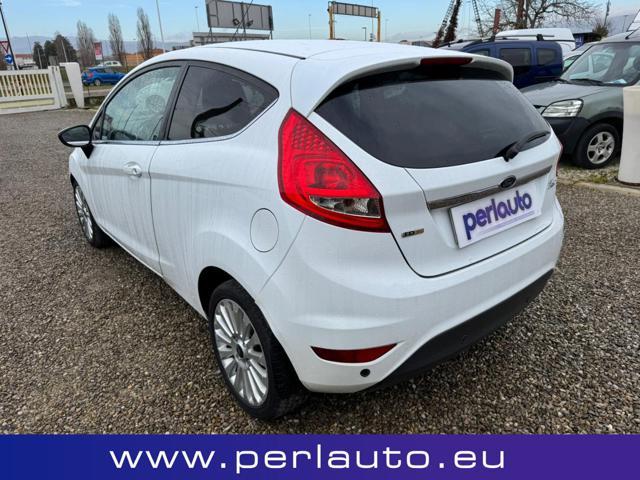 FORD Fiesta 1.6 TDCi 90CV 3 porte DPF Titanium