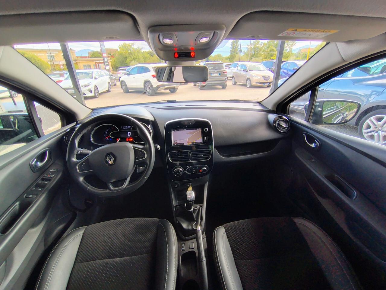 Renault Clio TCe 12V 90 CV 5 porte Moschino Life