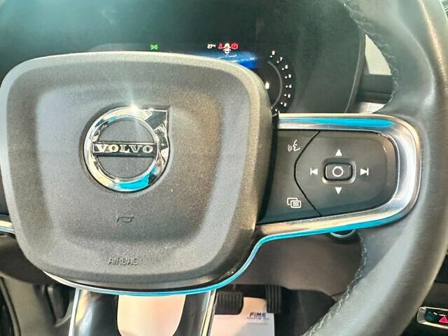 Volvo XC40 B3 automatico Core