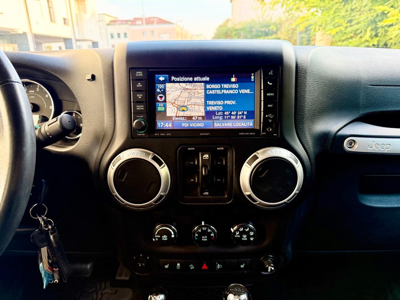 Jeep Wrangler Unlimited 2.8 crd Rubicon auto E6 HARD TOP & SOFT TOP
