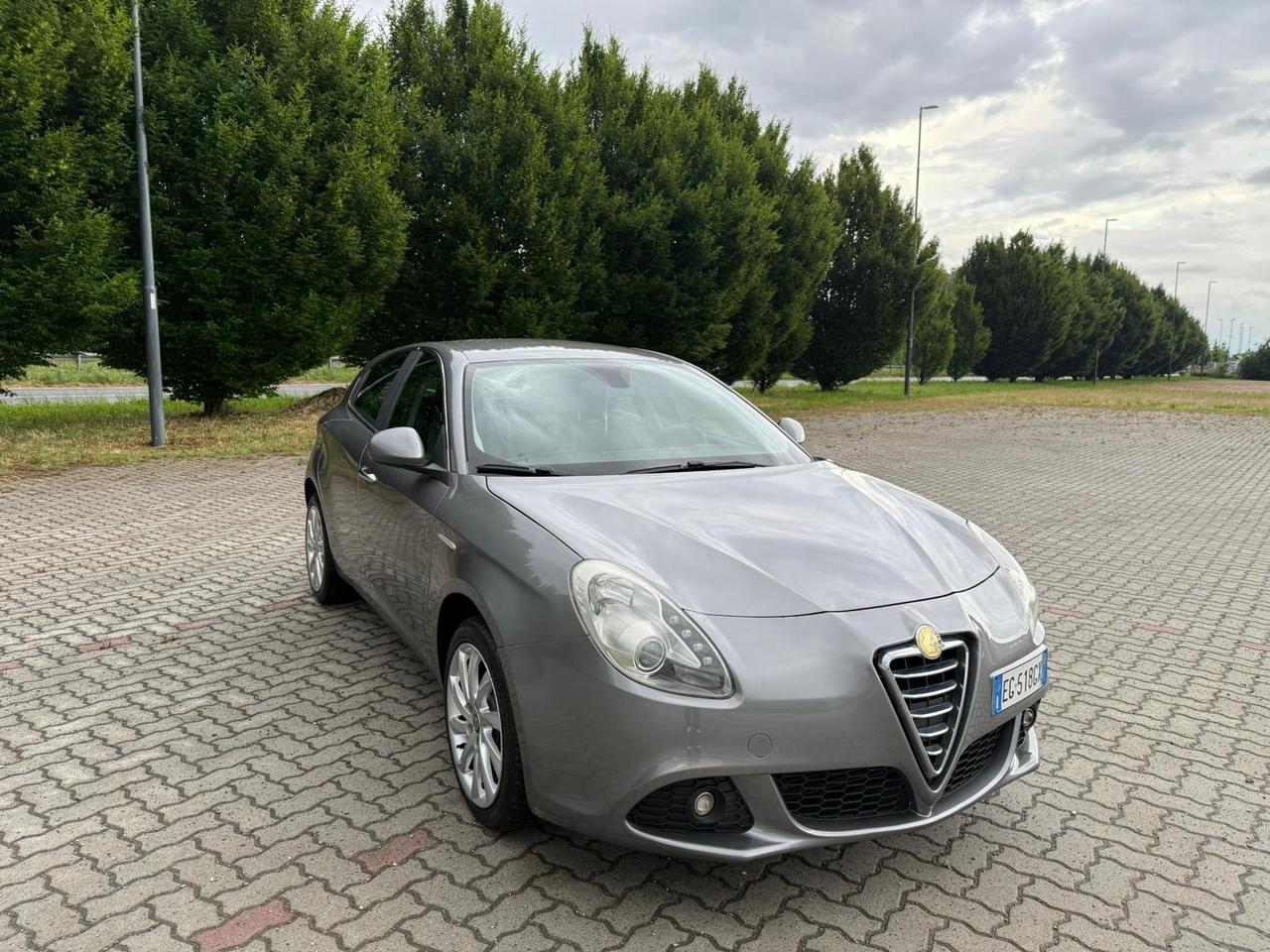 Alfa Romeo Giulietta 1.6 JTDm-2 105 CV Distinctive