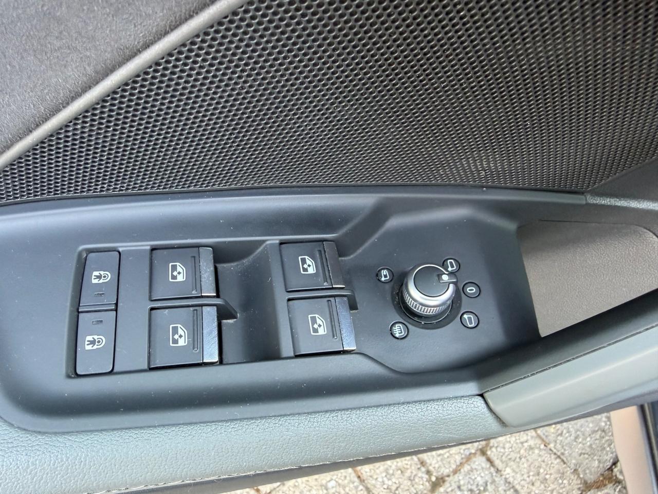 Audi A3 SPB 40 TDI quattro S tronic line edition