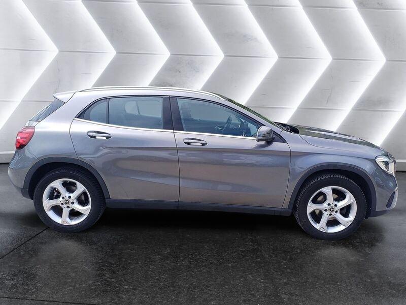 Mercedes-Benz GLA 200 d Sport 4matic auto