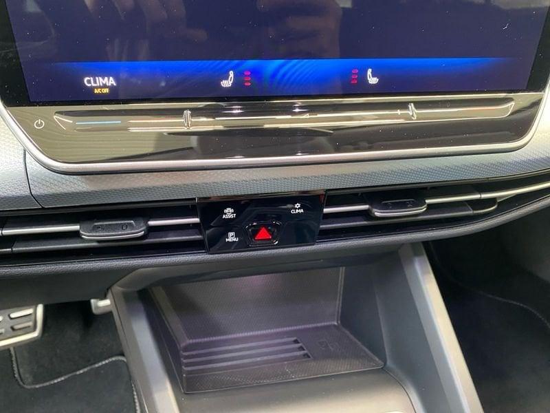 Volkswagen Golf 8.5 1.5 eTSI 115 CV DSG GOAL Matrix Led Camera 16" Cockpit