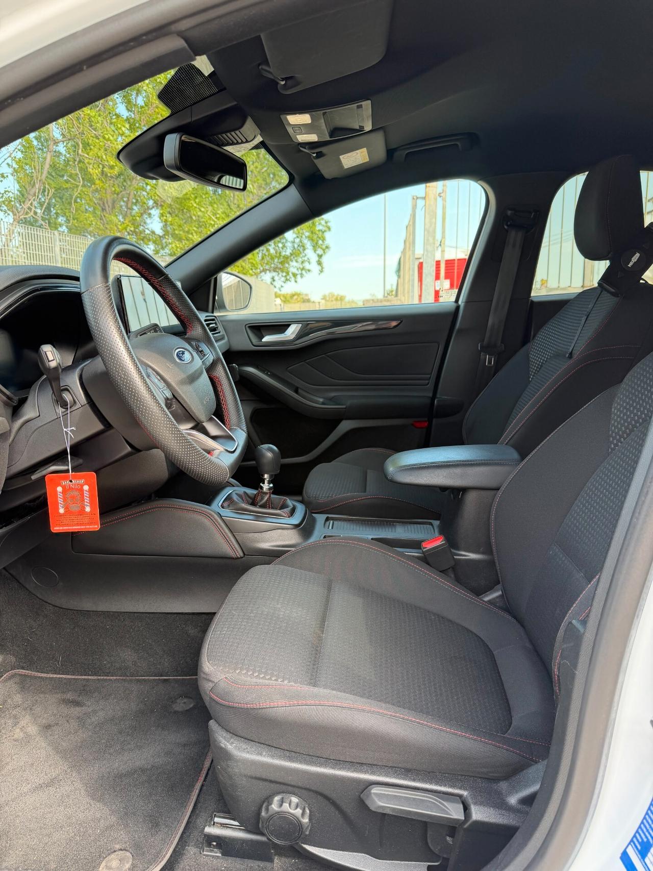 Ford Focus 1.0 EcoBoost Hybrid 125 CV 5p. ST-Line X