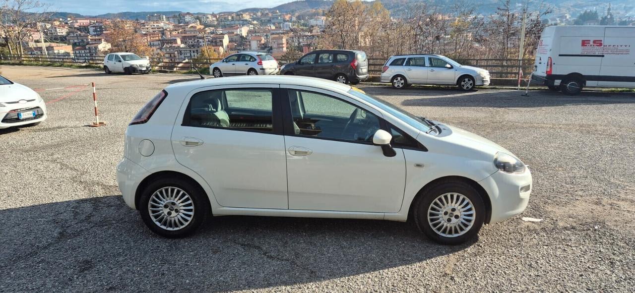 Fiat Punto 1.3 MJT II 75 CV 5 porte Easy - 2012 - €4.990