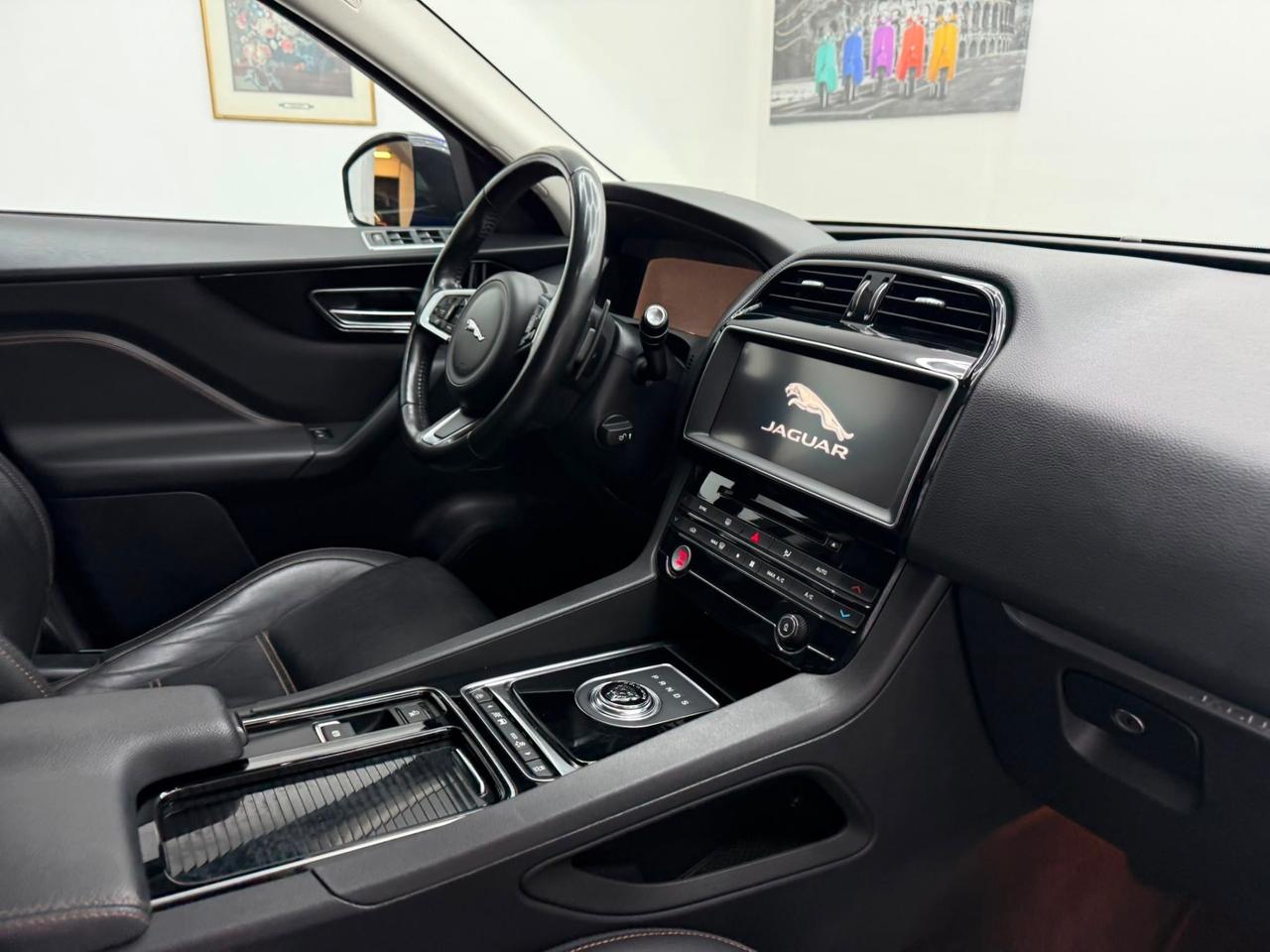 Jaguar F-Pace 2.0 D 180 CV AWD aut. Prestige