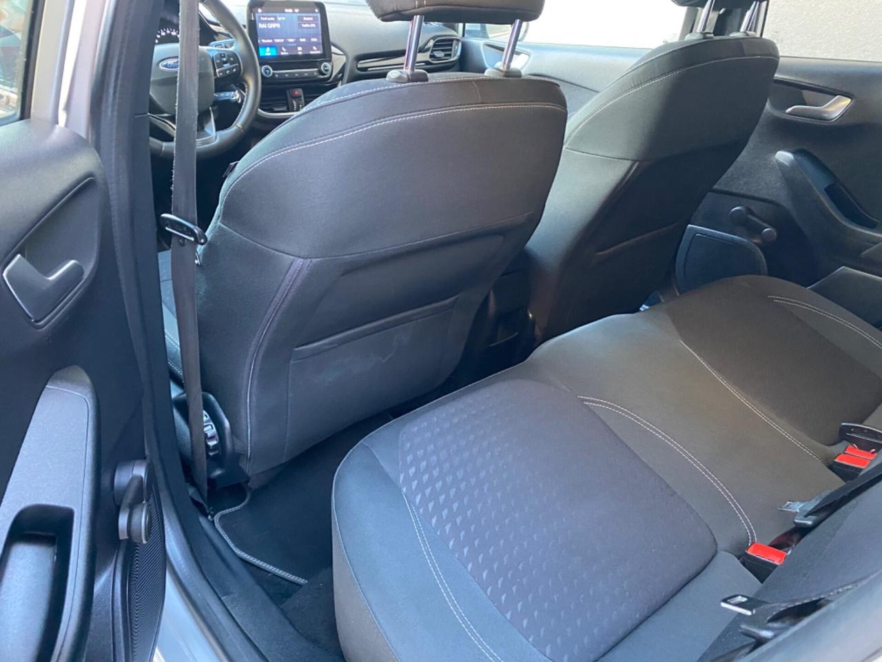 Ford Fiesta 1.1 Benzina