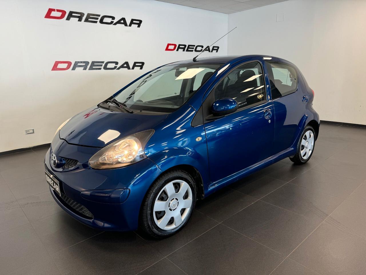 Toyota Aygo 1.0 12V VVT-i 5 porte AUTOMATICO 130.000 KM