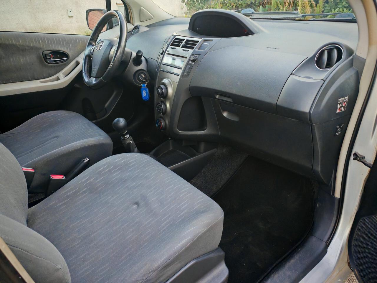 Toyota Yaris 1.4 D-4D Full Optional 2009