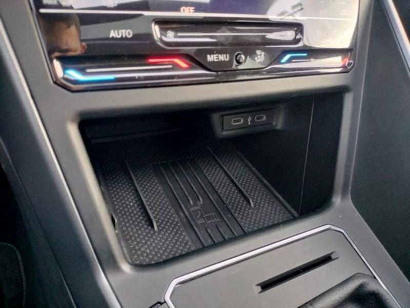 Volkswagen Taigo Taigo 1.0 TSI 115 CV R-Line