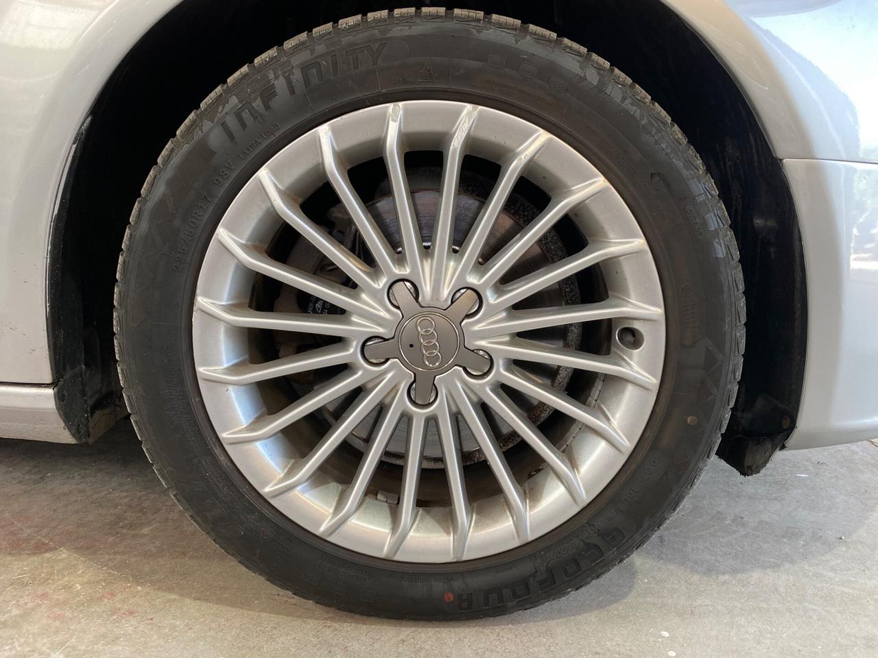 Audi A4 2.0 TDI 177 CV quattro Advanced