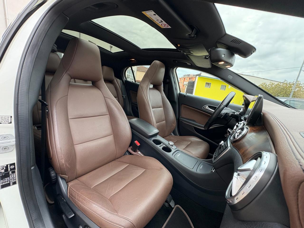 Mercedes-benz GLA 220 CDI Automatic 4Matic Premium