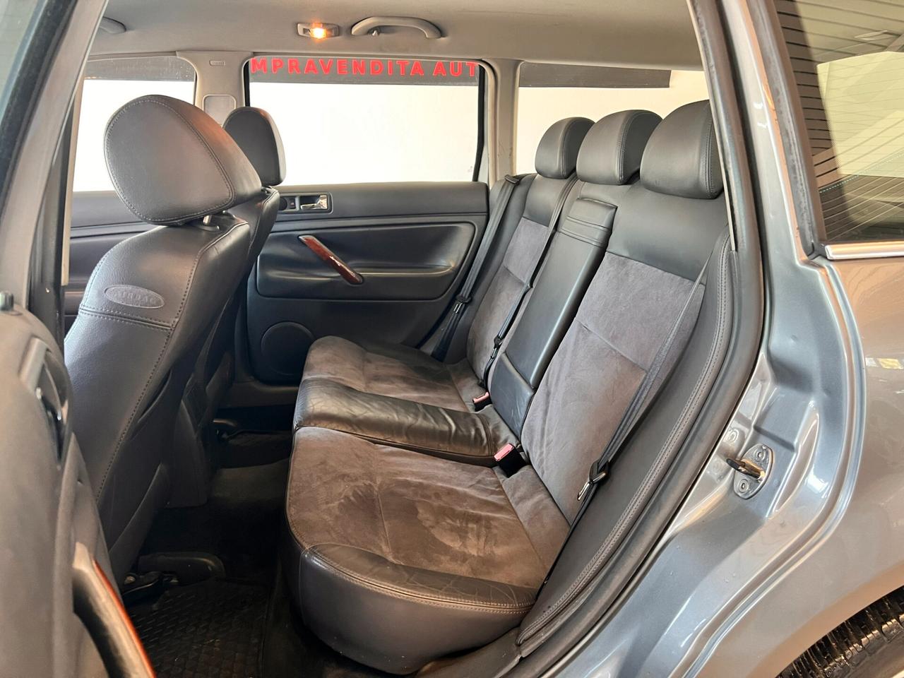 Volkswagen Passat 1.9 TDI/130 CV cat Var. H.line