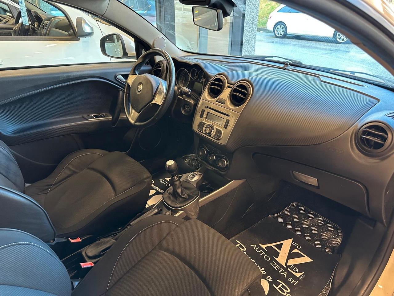 Alfa Romeo MiTo 1.3 JTDm-2 95 CV S&S Distinctive Sport Pack