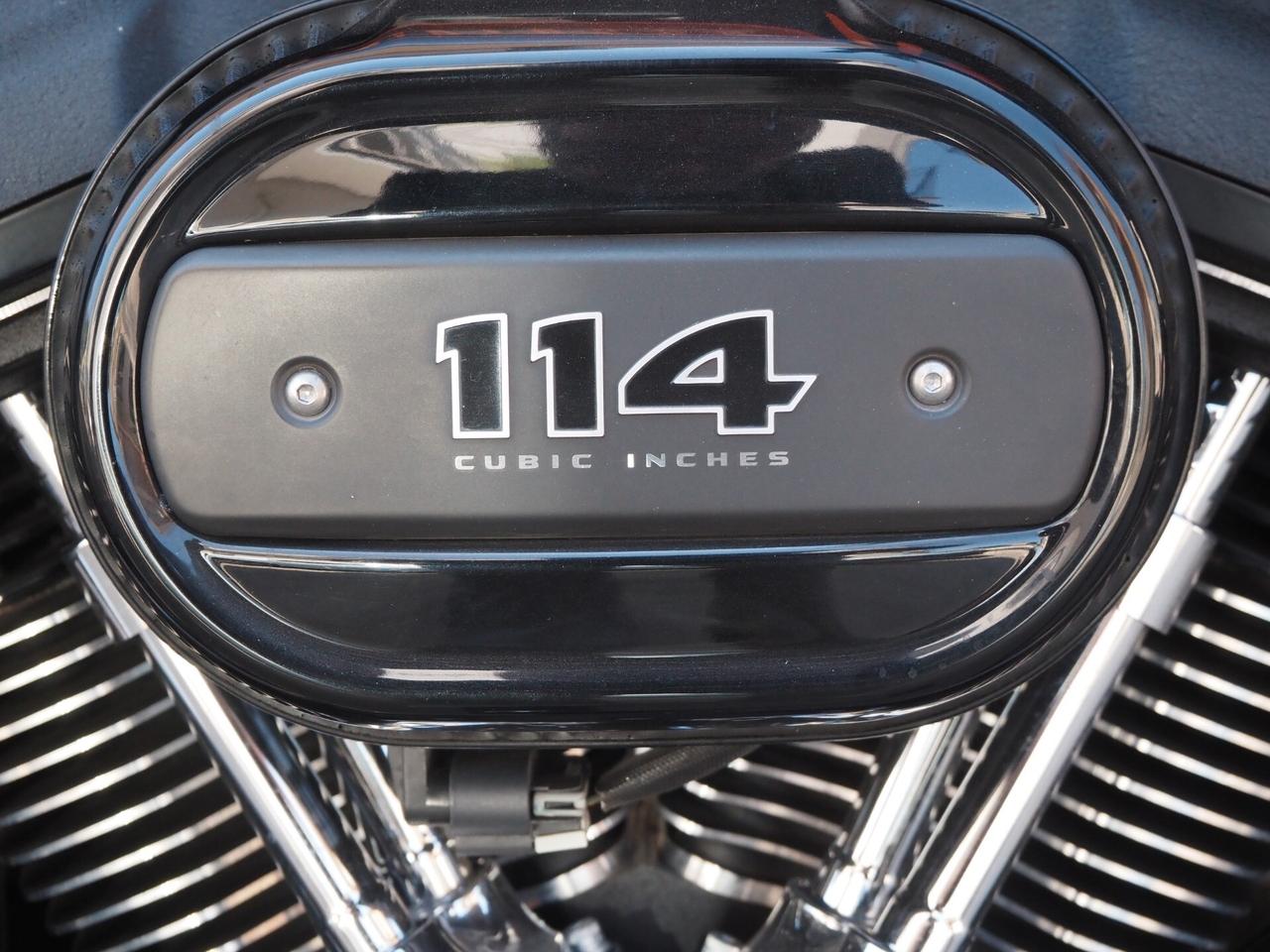 Harley-davidson Softail Street Bob