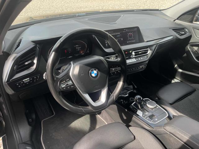 BMW 118 i 5p. Sport