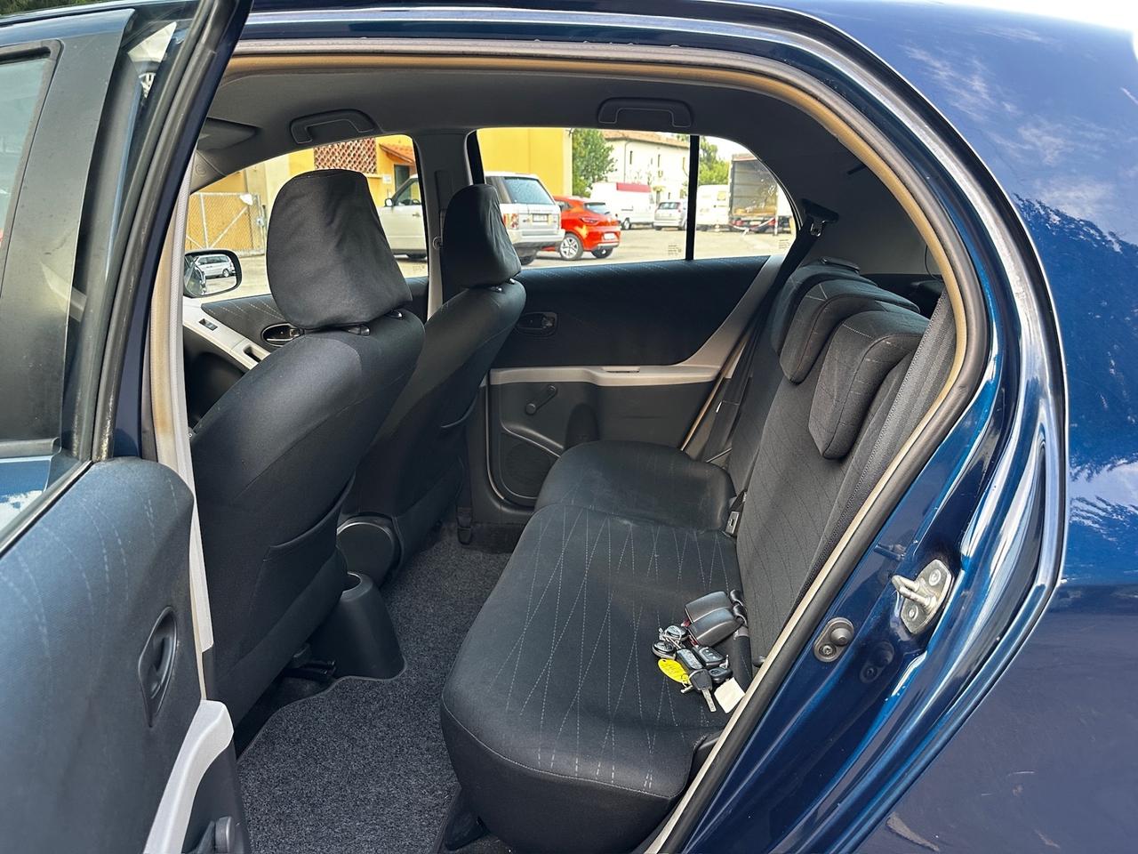 Toyota Yaris 1.4 D-4D 5 porte Sol