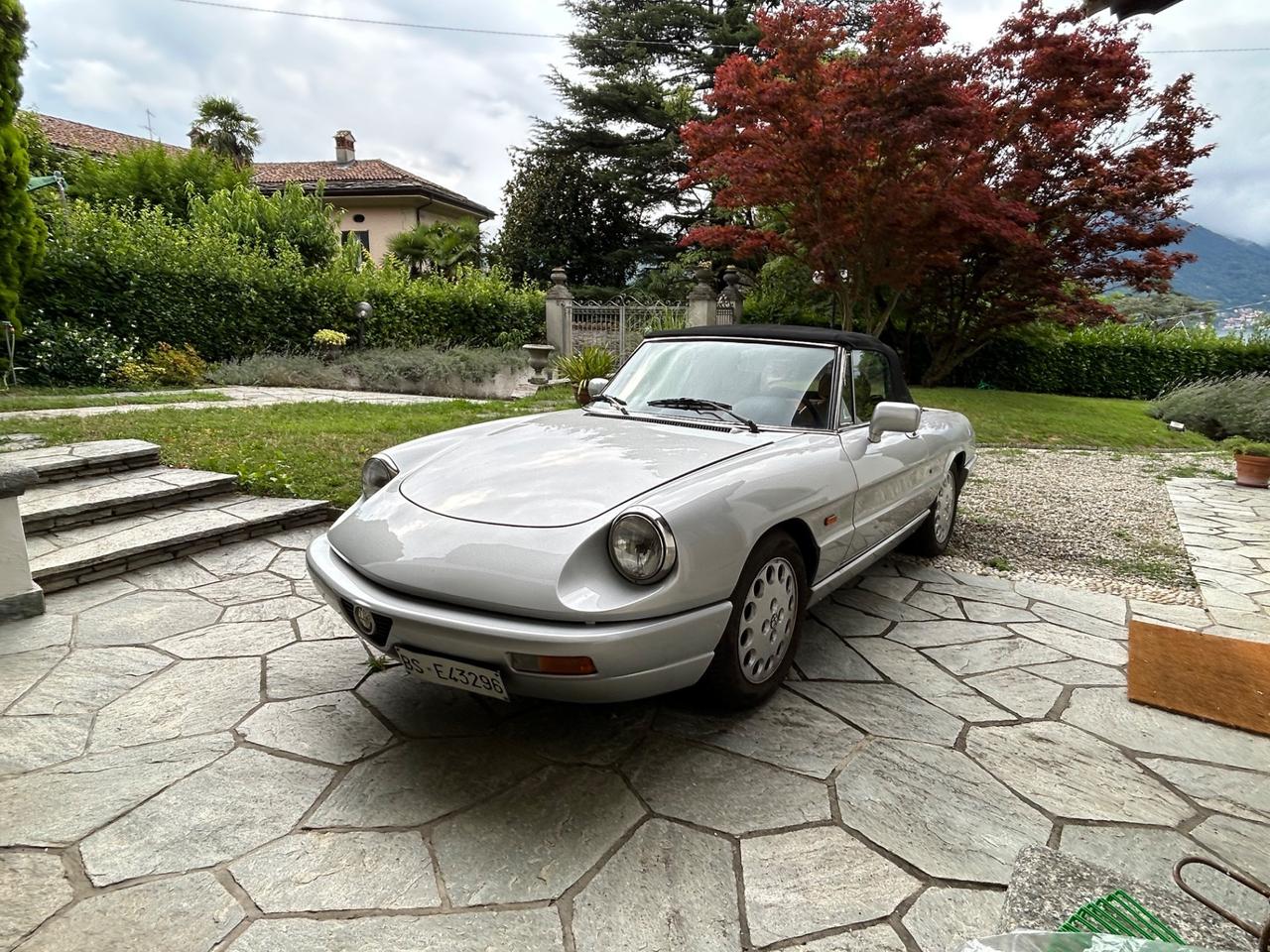 Alfa Romeo Spider 2000 pininfarina
